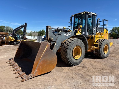 2014 John Deere 724K Wheel Loader