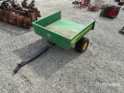 2012 John Deere 4 ft S/A Cart Trailer
