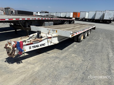 2014 Trail King 30 ft Tri/A Equipment Trailer