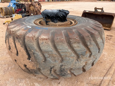 Wheel and Front Hub Assembly - Fits Cat 637