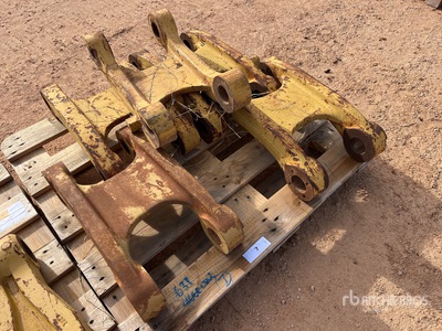 Steer Links - Fits cat 631