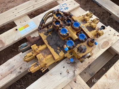 Control Valve قطع هيدروليك - Fits Cat 627