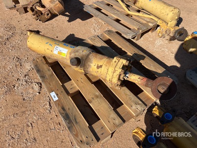 Hydraulic Ram - Fits Cat 631-637