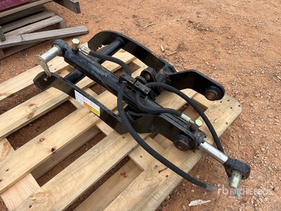 Hydraulic Excavator Thumb - Fits Hyundai HX55