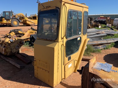 Cabina - Fits Cat 631E