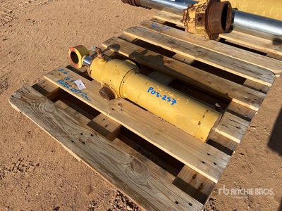 Hydraulic Ripper Ram - Fits Cat 16H