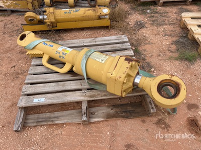 Hydraulic Ram - Fits Cat D10