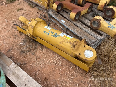 Hydraulic Ram - Fits Cat 633