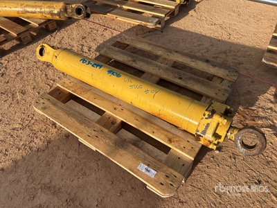Steer Cylinder - Fits Cat 631