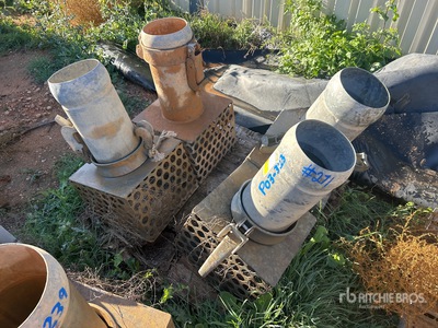 Quantity of Foot Valves & Screens Attrezzatura per lavori acquatici