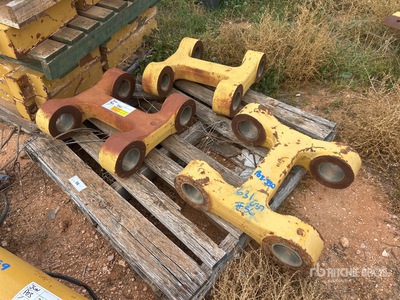 H Links - Fits Cat 631-637