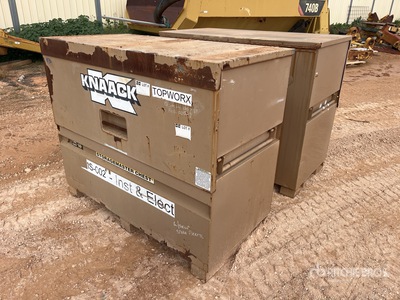 Quantity of (2) Knack Storage Toolbox & Quantity Of Misc. Parts Altro materiale
