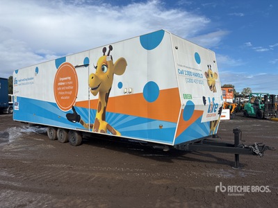 1986 Custom Built 10.4m x portable 9.7 m x 02.4 m Portable Tri/A Mobile Office