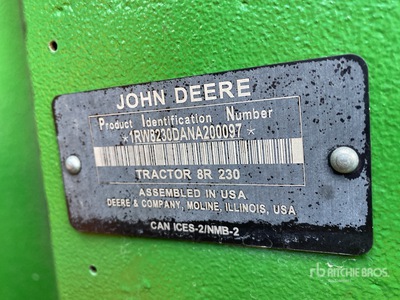 2022 John Deere 8R 230 Trattore agricolo 4RM