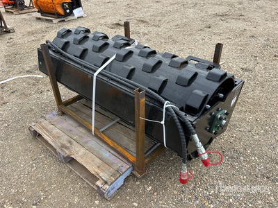 2026 GIYI GY-CW70 59 in Padfoot Skid Steer Vibratory Roller (Unused)