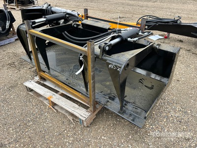 2026 GIYI GY-PG72 72 in Skid Steer Grapple (Unused)