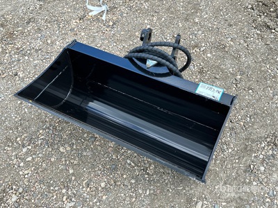 2026 GIYI GY-D3T 32 in 0.1 m3 Tilting Excavator Bucket - Fits Cat 3 - 5 ton (Unused)