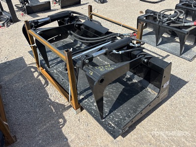 2026 GIYI GY-PG72 72 in Skid Steer Grapple (Unused)