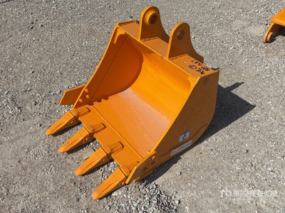 2026 GIYI GY-BK 24 in Digging Excavator Bucket - Fits Cat 305 (Unused)