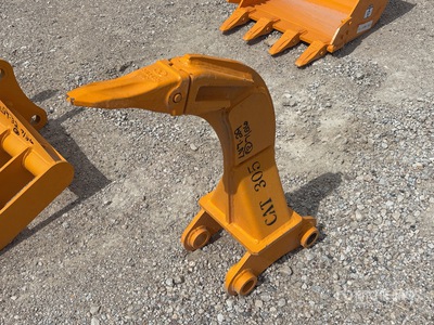 2026 GIYI Excavator Ripper - Fits Cat 305 (Unused)