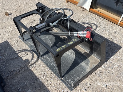 2026 GIYI GY-X PG44 44 in Mini Skid Steer Grapple (Unused)