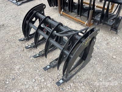 2026 GIYI GY-MCLG60 44 in Log Mini Skid Steer Grapple (Unused)