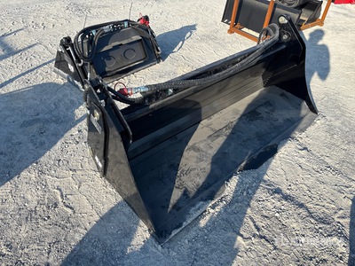 2026 GIYI GY-KH72 72 in Multi-Purpose Skid Steer Bucket (Unused)