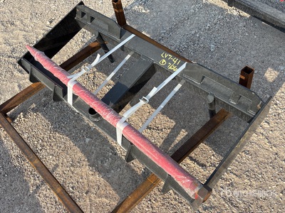 2026 GIYI GY-HF47 44 in Skid Steer Bale Spear (Unused)