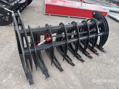 2026 GIYI GY-CLG72 72 in Skid Steer Grapple (Unused)