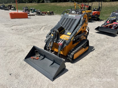 2026 SDLOOL SL360T Mini Compact Track Loader (Unused)