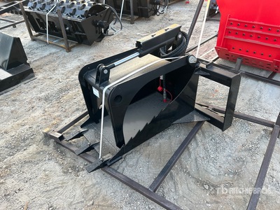 2026 GIYI GY-SGB45 41 in Skid Steer Stump Grapple bucket スキッドステア付属部品 (Unused)