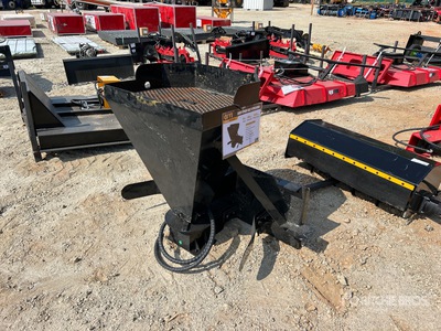 2026 GIYI GY-SS52 Skid Steer Salt Spreader スキッドステア付属部品 (Unused)
