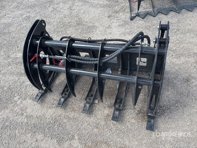 2026 GIYI GY-MCLG60 25 in Mini Skid Steer Grapple (Unused)