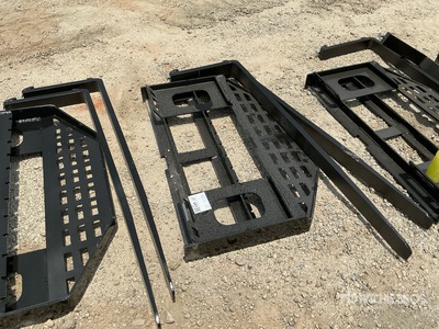 2026 GIYI GY-DHC Skid Steer Forks (Unused)