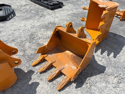 2026 GIYI 21 in Digging Excavator Bucket - Fits Cat 303 (Unused)