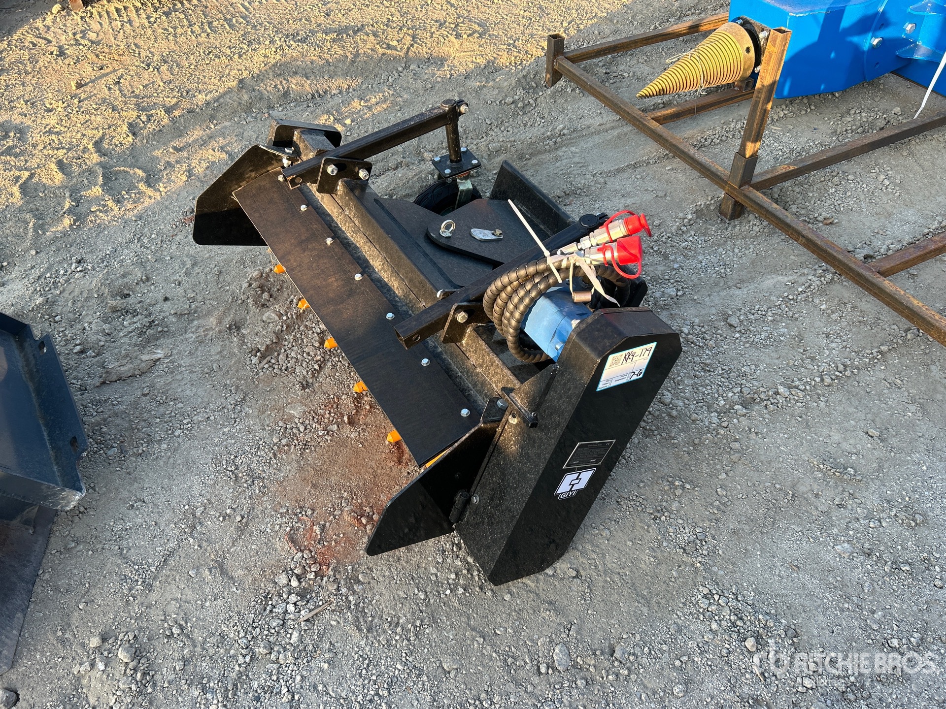 2026 GIYI GY-LPR42 42 in Mini Skid Steer Power Rake (Unused)