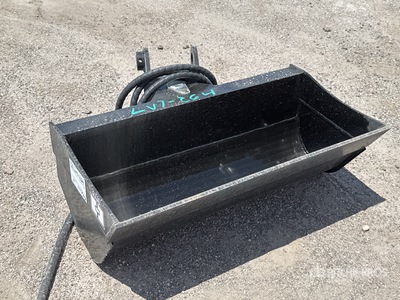 2026 GIYI GY-D3T 32 in 0.1 m3 Hydraulic Tilting Excavator Bucket - Fits Cat (Unused)