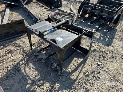 2026 GIYI GY-HWG44 44 in Skeleton Mini Skid Steer Grapple Bucket (Unused)