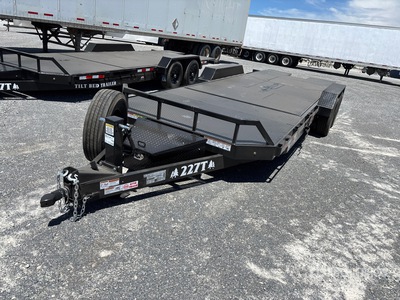 2026 Industrias America 227T 7000 lb 22 ft T/A مقطورة سطح السفينة المائلة