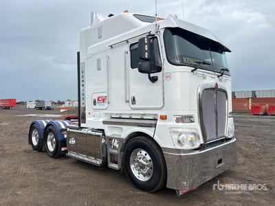 2019 Kenworth K200 Big Cab Aerodyne 6x4 3- Achs Sattelzugmaschine mit Schlafkabine