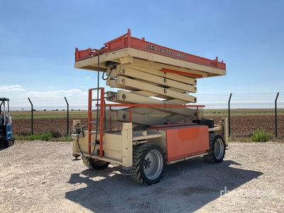 2006 JLG 153-22 4x4 Diesel Plateforme élévatrice à ciseaux
