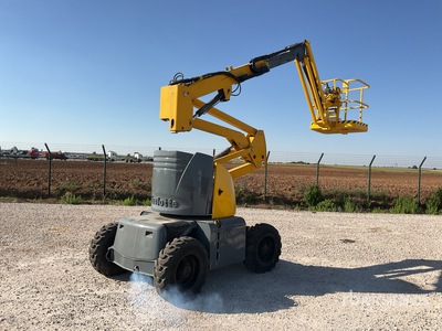 2007 Haulotte HA12PX 4WD Diesel Nacelle articulée