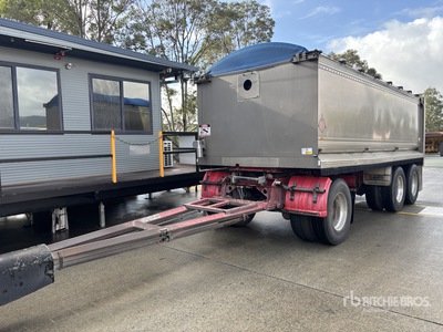 2008 Muscat Super Dog Tipping Trailer