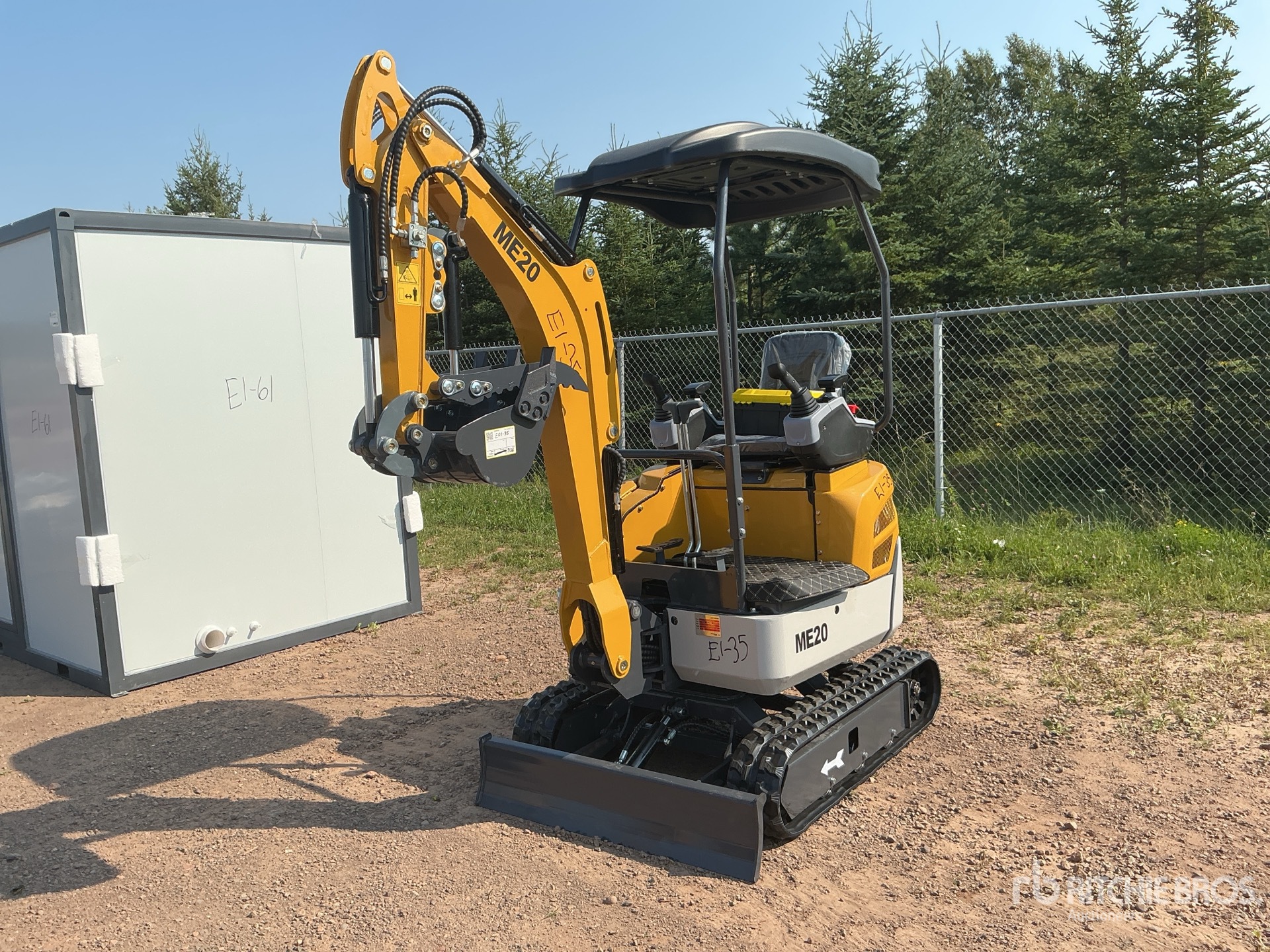 2026 ME20-YELLOW Mini Excavator (Unused)