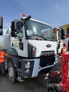 2022 Ford 4142M 8x4 ミキサートラック