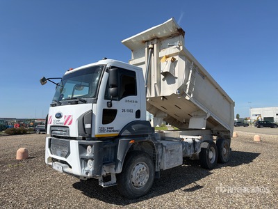 2022 Ford 3542D 6x4 Camion à benne basculante D/E