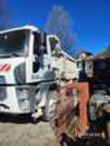 2022 Ford 3542D Camion à benne basculante D/E