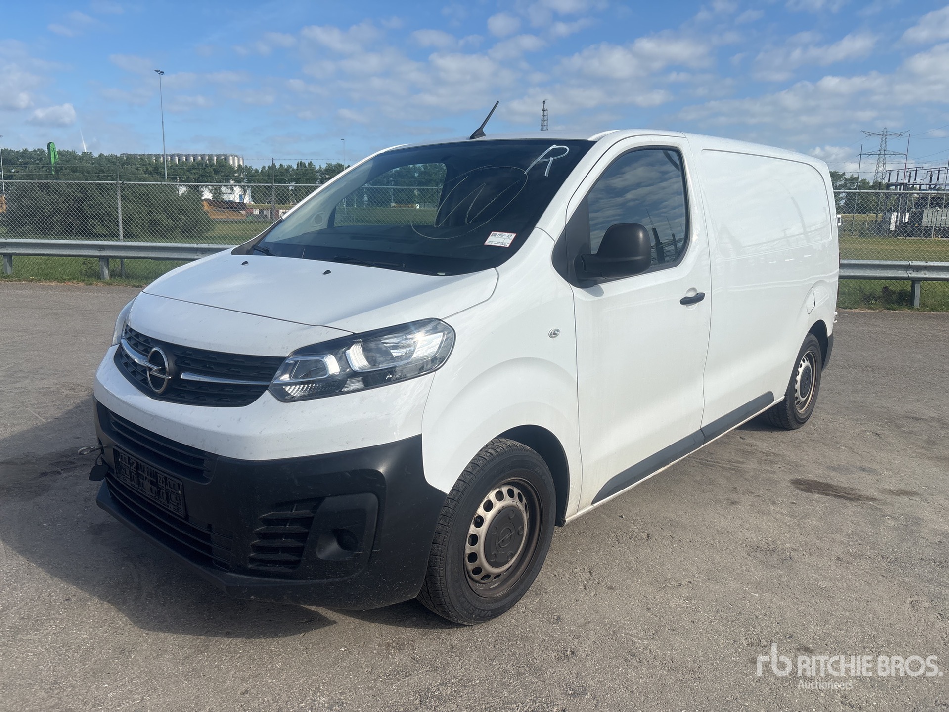 2023 Opel Vivaro 1.5 75 KW KA L2H1 Selection panel van L2H1 Cargo Van (Inoperable)