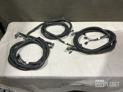(12) Bay Electronics 12491606 Wiring Harnesses