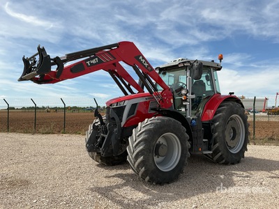2023 Massey Ferguson 7S.210 4WD Tractor